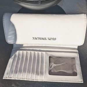 Michael Kors Wallet - Tri Fold White